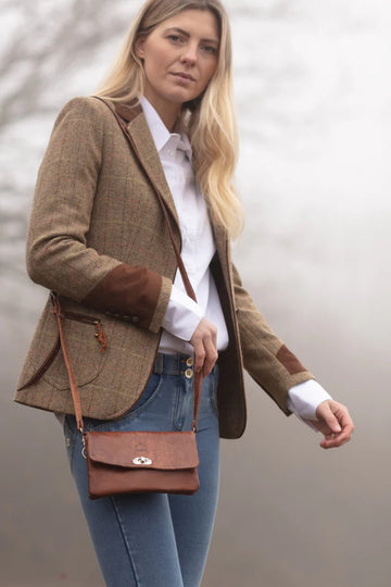 Soft Leather Shoulder Bag With Clasp - Tan Berber Leather